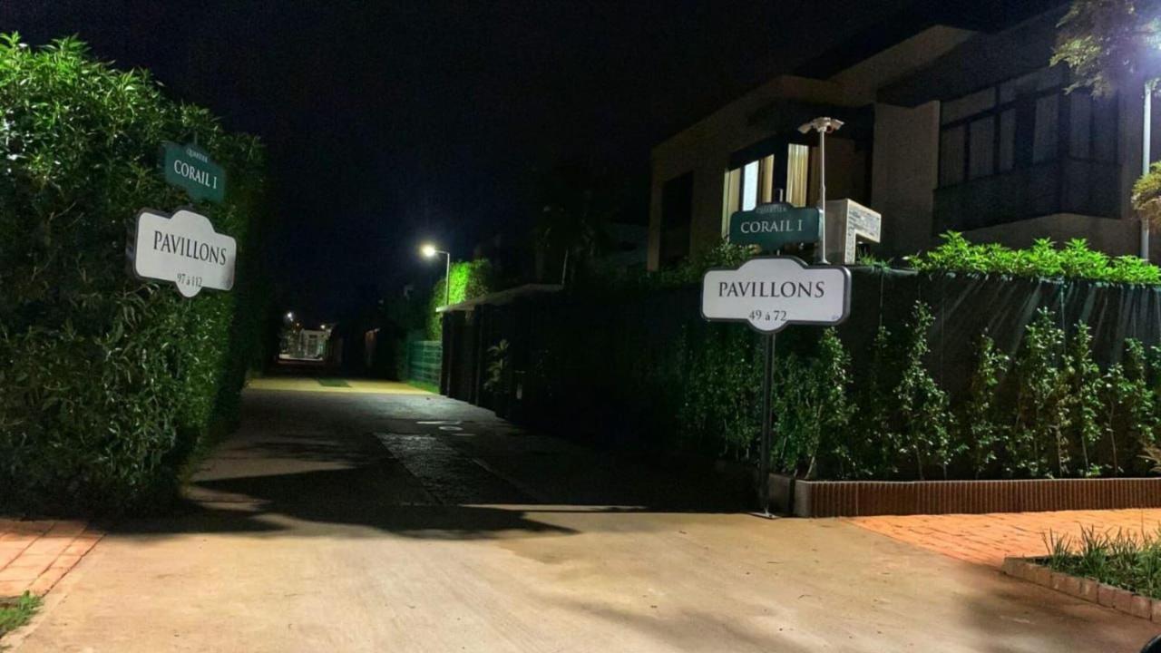 Ocean Palm Aρραrt Pοοl Vieω Casa Blanca